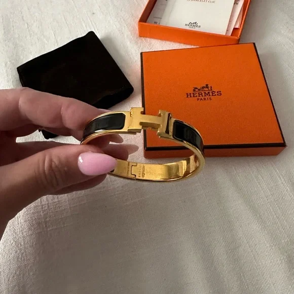 Hermés CLIC H BRACELET - Picture 7 of 11